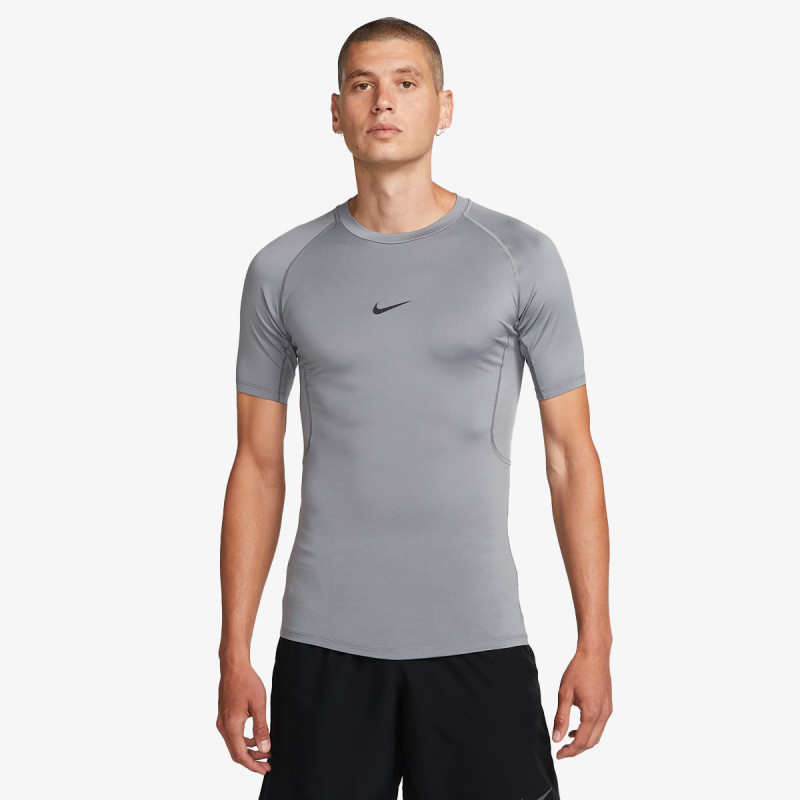 Nike Pro 