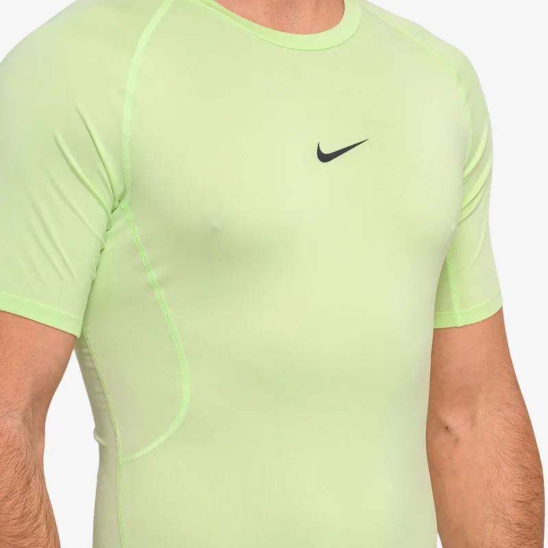 Nike Pro 