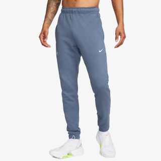 NIKE Studio 72 