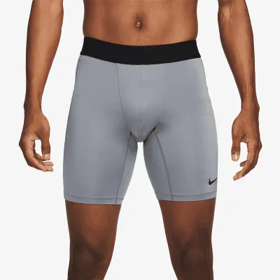 Nike Pro 