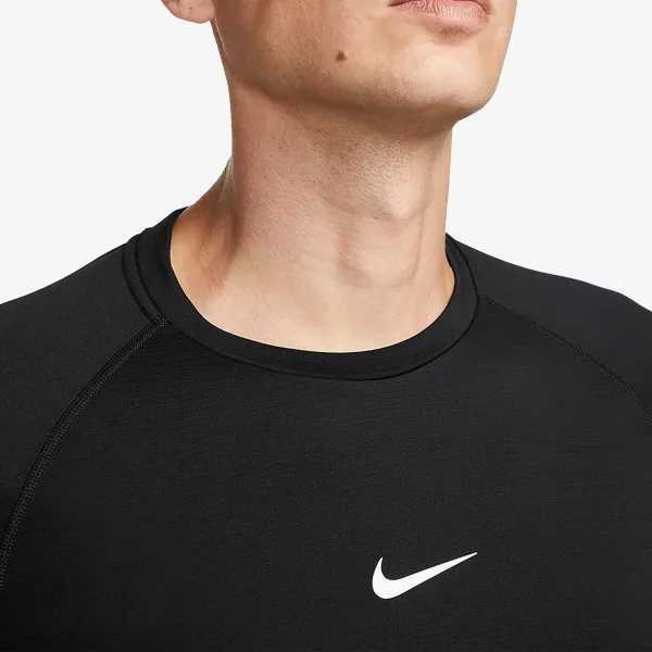 NIKE Pro Warm 