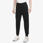NIKE Tech Fleece 