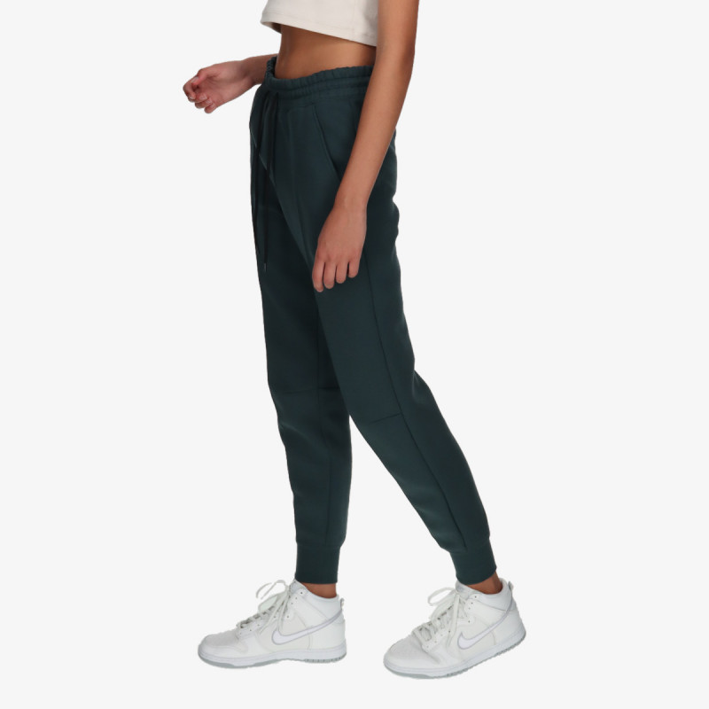 Nike Sportswear Tech Fleece 