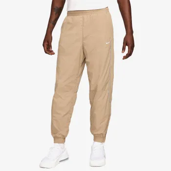 Nike Solo Swoosh 