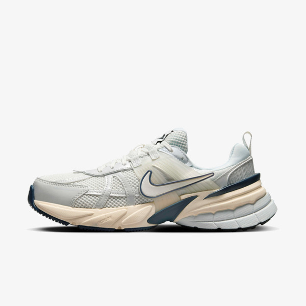 Nike V2K Run 