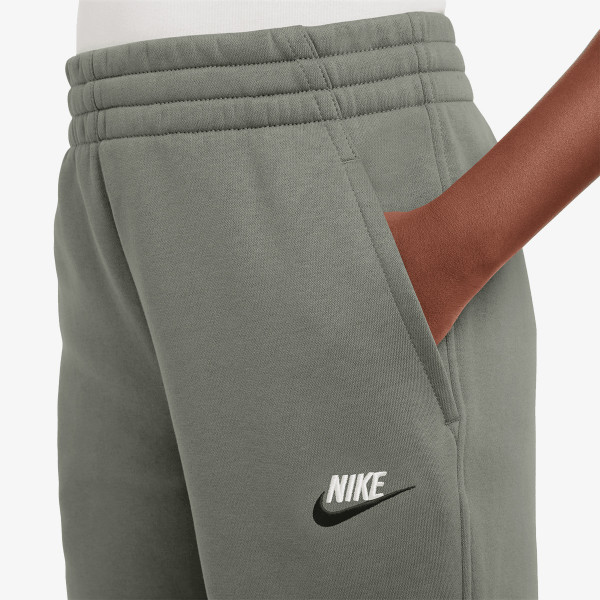Nike Club Fleece 