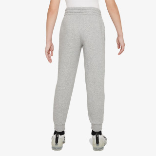 Nike Sportswear Club 