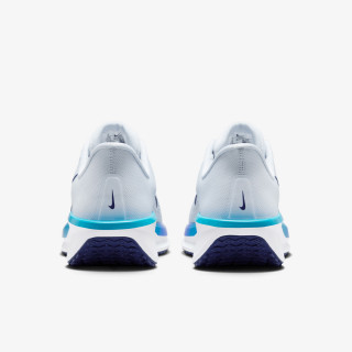 Nike Quest 6 