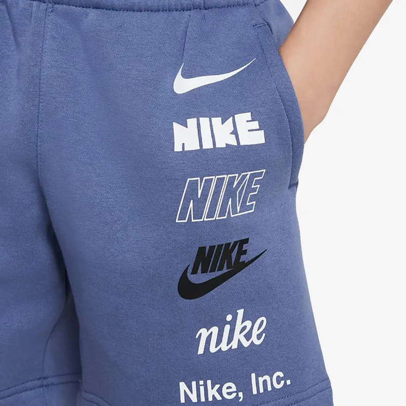 NIKE Sportswear 