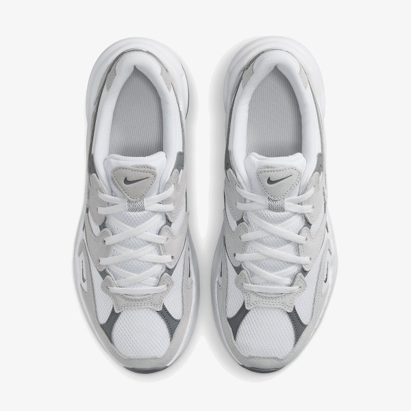Nike Al8 