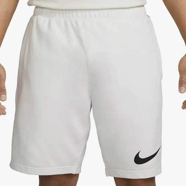 NIKE Repeat 