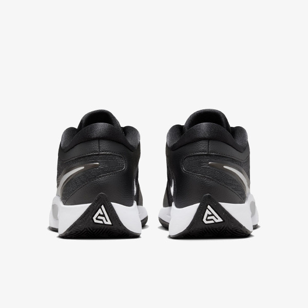 Nike Giannis Freak 6