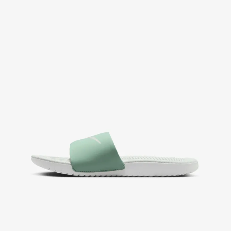 Nike Kawa 