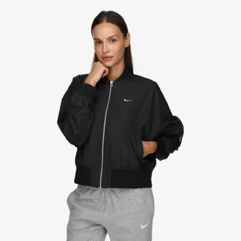 Nike Sportswear Essentials 