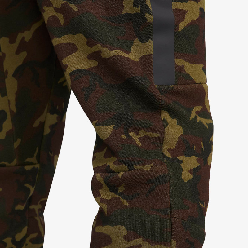 Nike M NSW TCH FLC JGGR OG 10YR CAM 