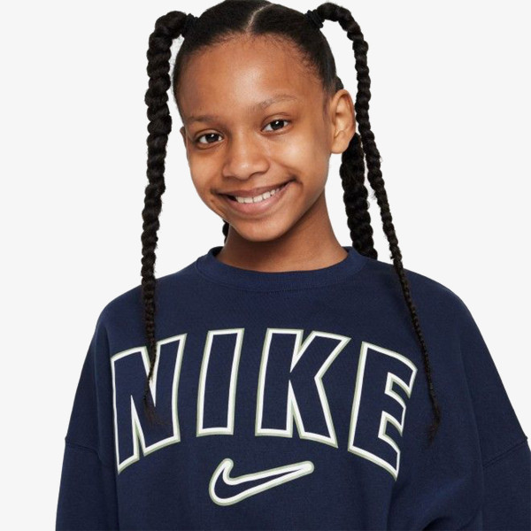 Nike Sportswear Trend 