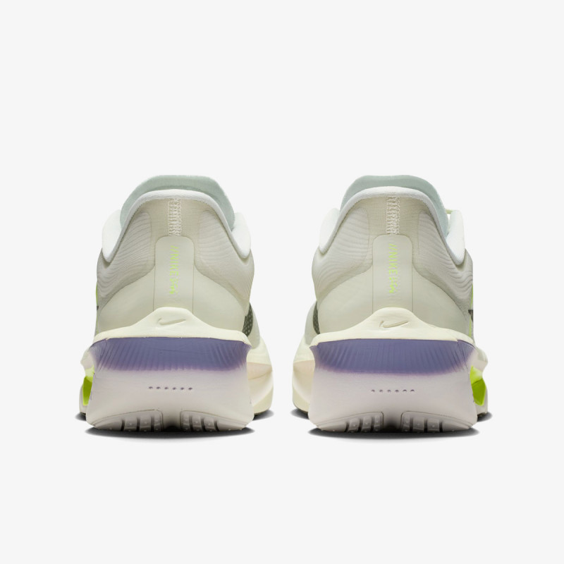 Nike Zoom Fly 6 