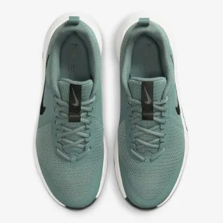 Nike MC Trainer 3 