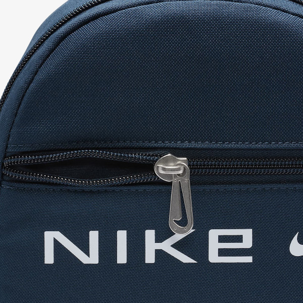 Nike Futura 