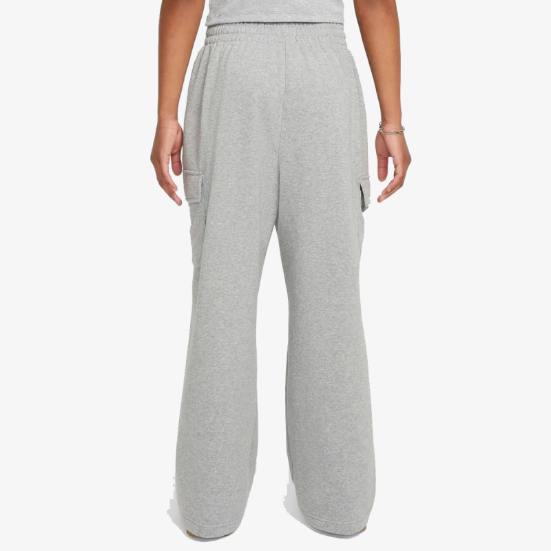 Nike Sportswear 