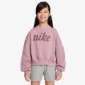 Nike Club 