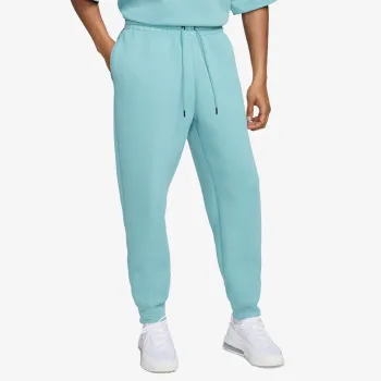 Nike Tech 