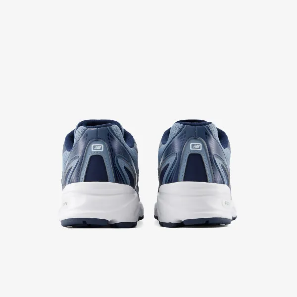 New Balance 740 
