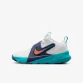 Nike Team Hustle 