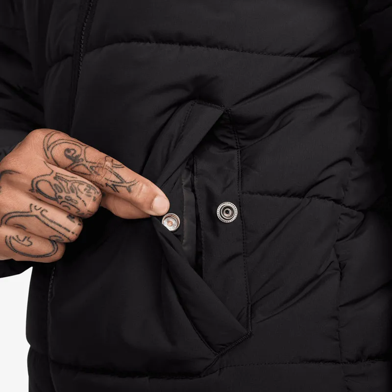 Nike Sportswear 