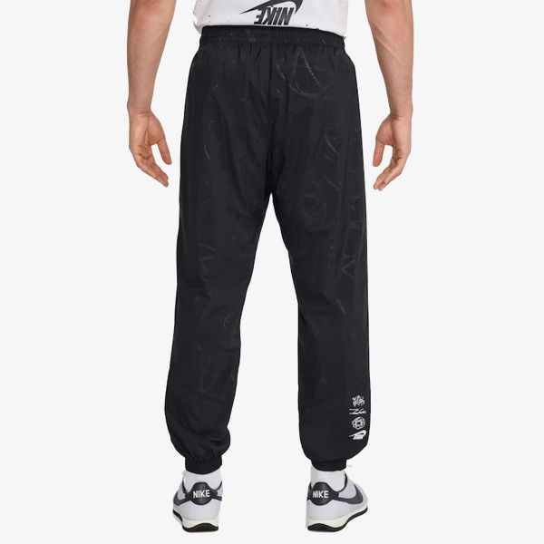 Nike Sportswear Breakdancing Lined Windrunner 