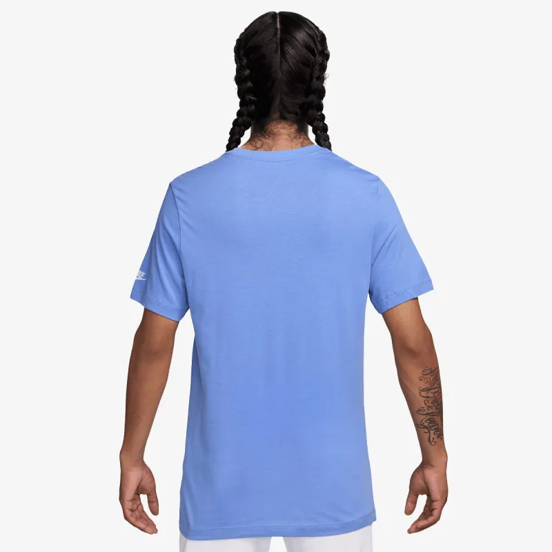 Nike Sportswear 
