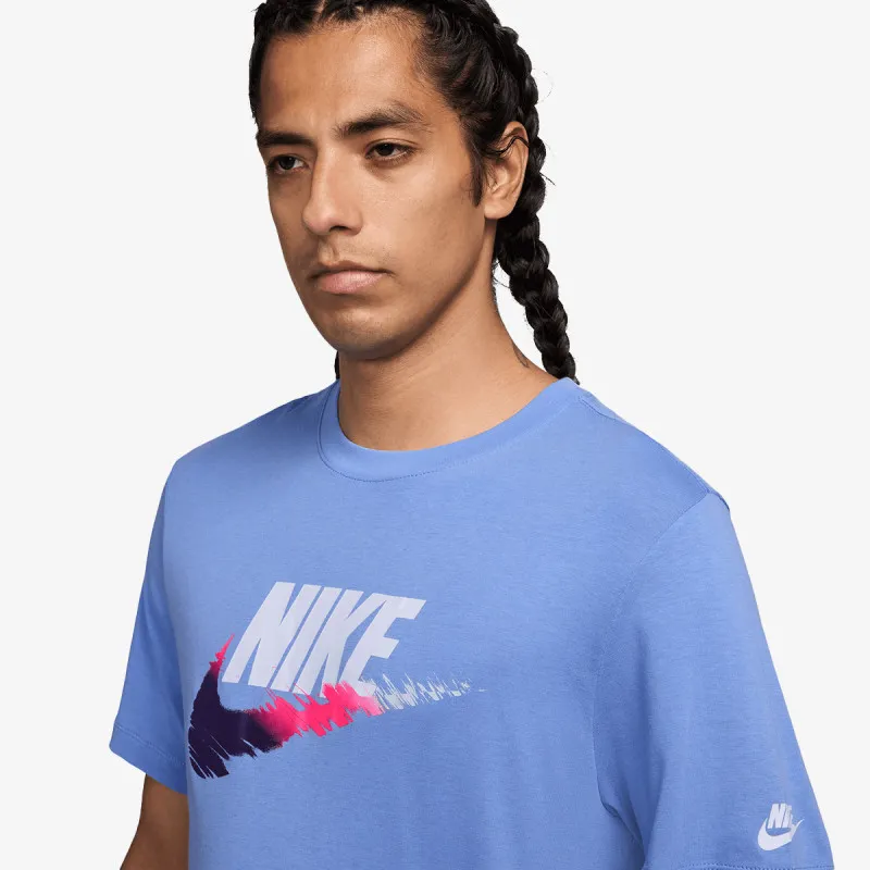 Nike Sportswear 