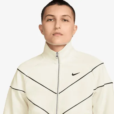 Nike Windrunner 