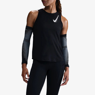 Nike One Swoosh 