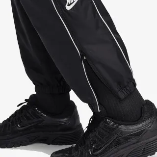 Nike Club 