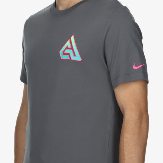 Nike Giannis Antetokounmpo 