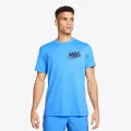 Nike Dri-FIT Brand Read 