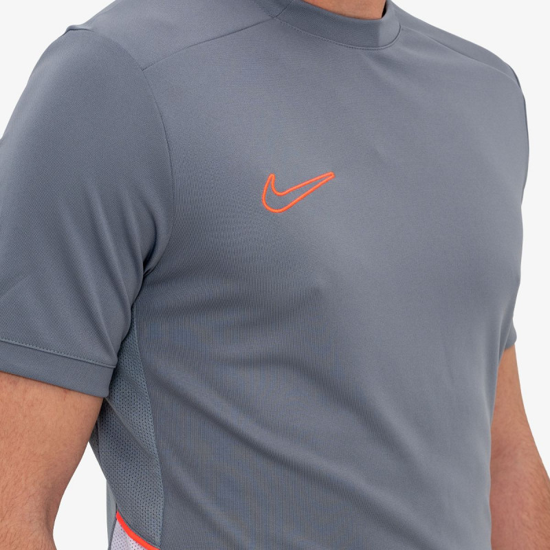 Nike Academy Dri-FIT 25 