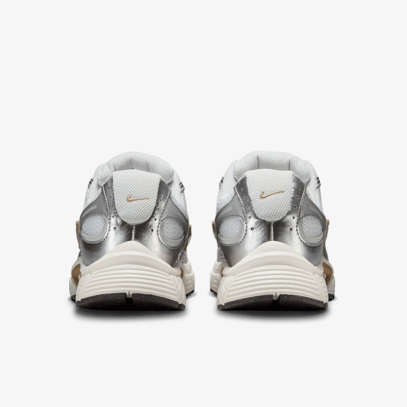 Nike NIKE V5 RNR 