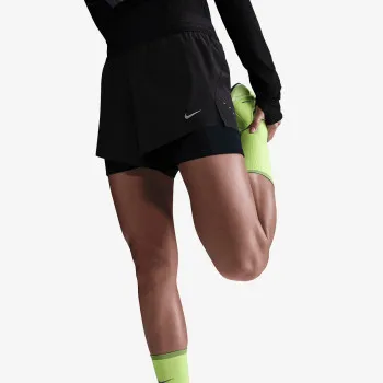 Nike Swift 