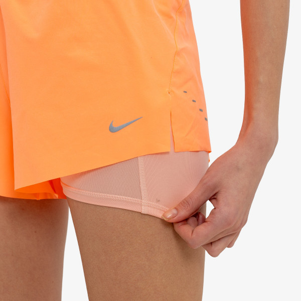 Nike Swift 