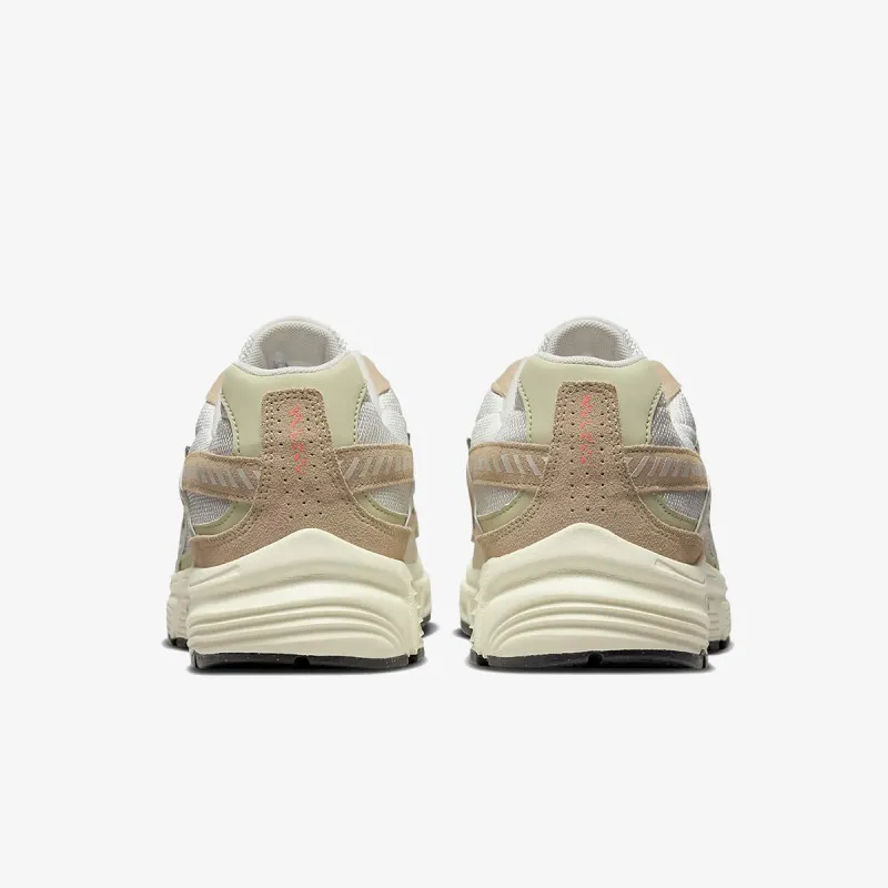 Nike Initiator 