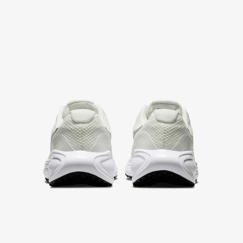 Nike W NIKE REVOLUTION 8 