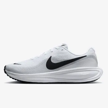 Nike Revolution 8 