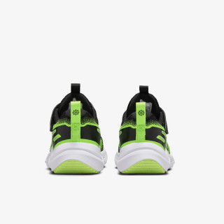 Nike Cosmic Runner 