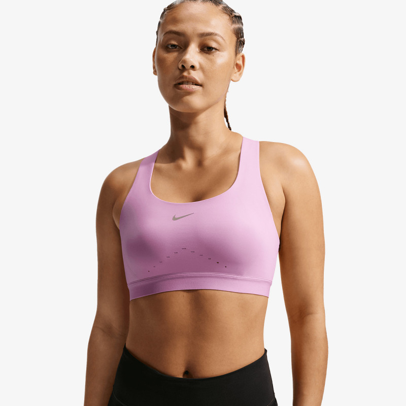 Nike Swift 