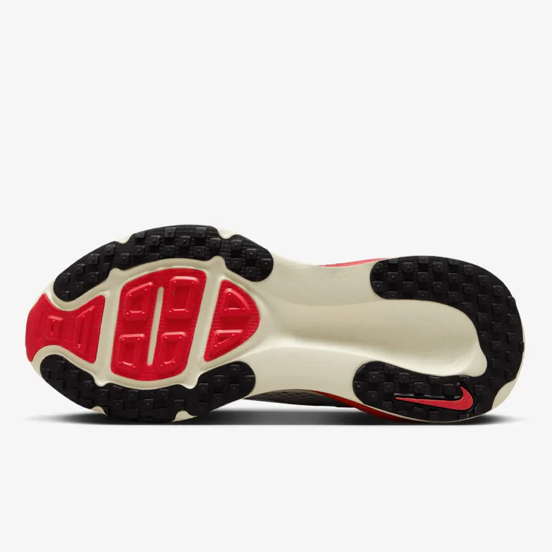 Nike Vomero 18 