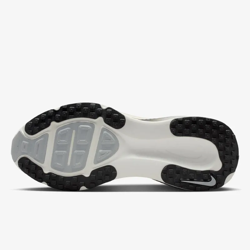Nike Vomero 18 