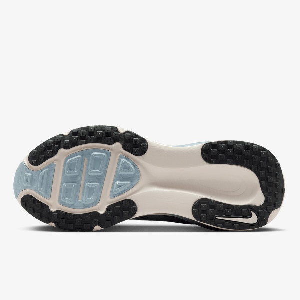 Nike Vomero 18 