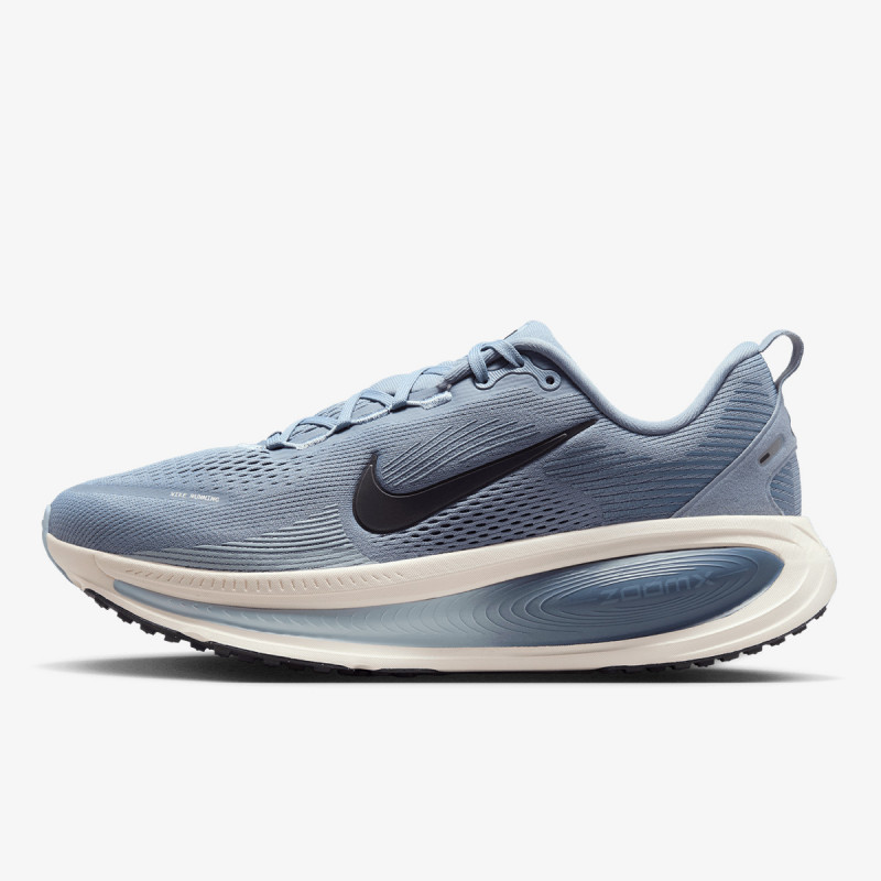 Nike Vomero 18 